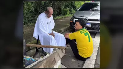 Barbeiro de Jundiaí oferece cortes de cabelo gratuitos a moradores de rua