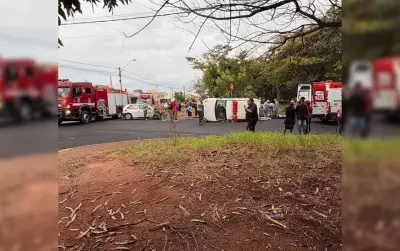 Bebê de 1 ano e 7 meses morre após ambulância ser atingida por carro e tombar em SP