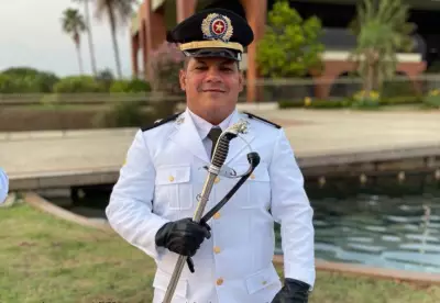 Escola militar homenageia PM morto após queimaduras com óleo quente