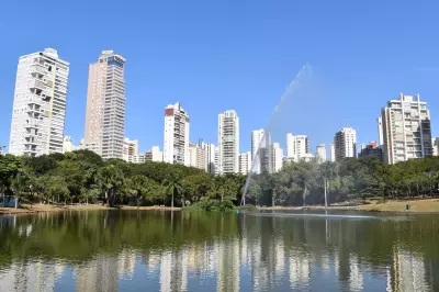Executivos visitam escola em Goiânia para inspirar jovens no empreendedorismo