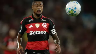 Flamengo renova com Bruno Henrique até 2027: 'Honra enorme'