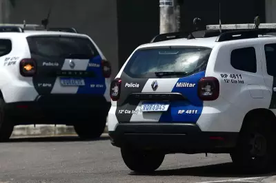 Homem é baleado dentro do carro em Cariacica, na Grande Vitória