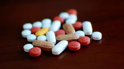 Inflação no Brasil desacelera em abril, mas alimentos e remédios pesam no IPCA