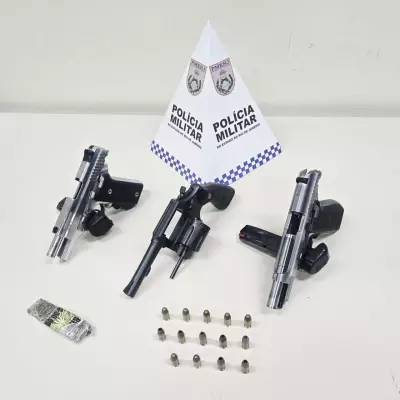 Jovem de 20 anos é preso com armas dentro de ônibus em Sapucaia