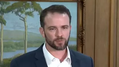 Ministro Dario Durigan faz balanço do Novo Desenrola Brasil em coletiva