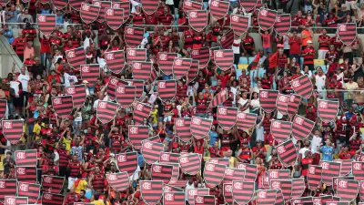 MP-RJ suspende torcidas do Flamengo e Vasco por 10 jogos após briga com morte