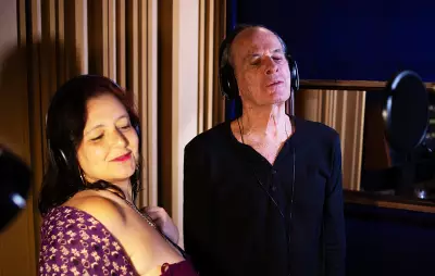 Ney Matogrosso participa do novo álbum do Projeto Caleidoscópio, 'Estrangeiros'