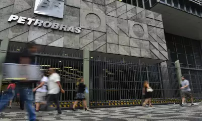 Petrobras lucra R$ 23,8 bi no 1º tri, queda de 7,2% com valorização do real