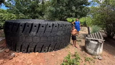 Pneus gigantes atingem casas após carreta tombar em Itapajé, CE