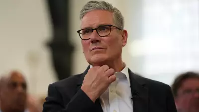 Pressão sobre premiê britânico Keir Starmer cresce após derrota eleitoral