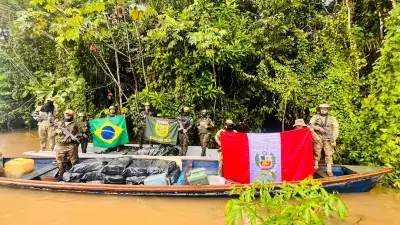 Quase 1 tonelada de maconha é apreendida na fronteira do Amazonas com o Peru