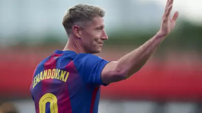 Robert Lewandowski anuncia saída do Barcelona ao fim da temporada