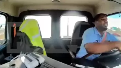 United Airlines colide com caminhão ao pousar em Newark; veja vídeo
