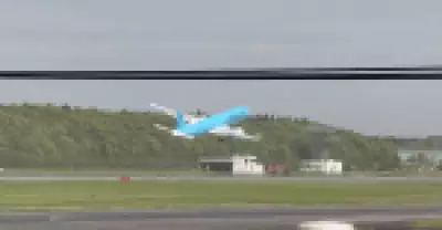 Vídeo: avião luta contra ventos e aborta pouso em Tóquio; assista