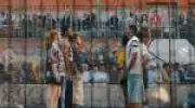 Adidas reúne Timothée Chalamet e craques em comercial de Copa do Mundo