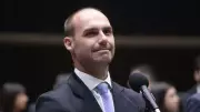 Aliados de Flávio Bolsonaro tentam desgastar Lula em encontro com Trump