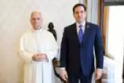Após tensões com Trump, papa Leão XIV recebe secretário de Estado dos EUA