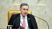 Barroso defende separar juízo sobre ministros do STF do papel institucional
