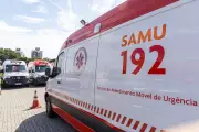 Bebê de 2 meses morre após parada cardíaca; mãe e babá são detidas