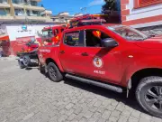 Bombeiros buscam jovem de 18 anos desaparecido na Praia de Massambaba
