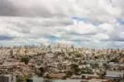 Bússola Climática: plataforma com IA conecta cidades brasileiras à adaptação urbana