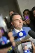 Caso Flávio Bolsonaro agita mercado e eleva atenção a reformas fiscais