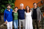 Chico Buarque participa de álbum de estreia do grupo Escafandristas