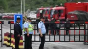 China revisa mortes em explosão de mina para 82; duas pessoas desaparecidas