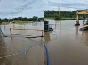 Chuvas inundam estação e interrompem abastecimento de água em João Pessoa, Cabedelo e Conde