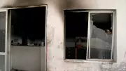 Crianças brincam com tomada e incêndio destrói casa em Vila Velha