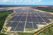 Crise no Irã e boom da IA aceleram energia limpa apesar de Trump