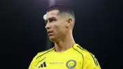 Cristiano Ronaldo se torna sócio da LiveModeTV, empresa da CazéTV