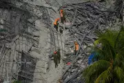Desabamento de hotel nas Filipinas deixa 3 mortos e 17 desaparecidos