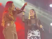Fã do RS realiza sonho de cantar com Simone Mendes em show emocionante