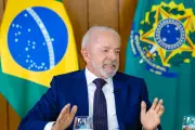 É #FAKE que Lula disse 'ninguém come gasolina' sobre aumento de combustíveis