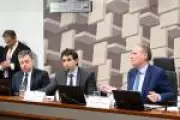 Galípolo e Renan Calheiros trocam farpas em audiência sobre liquidação do Master