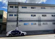Homem agride e ameaça irmã com facão em Barra Mansa; é preso