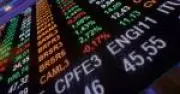 Ibovespa cai com dividendos da Petrobras e inflação pressionando juros