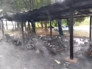 Incêndio na Aperam em Timóteo danifica 35 motocicletas estacionadas