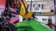 Inflação volta a ganhar força no Brasil e complica planos de acelerar corte de juros