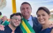 Líder do PL diz que crítica de maquiador a Flávio foi conversa de salão