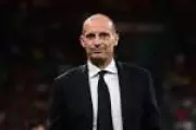 Milan demite Allegri após fracasso na Champions; Ibrahimovic fica