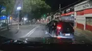Motorista de carro blindado escapa de assalto em Cascadura, Zona Norte do Rio