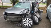 Motorista morre após invadir contramão e bater em dois carros na BR-116