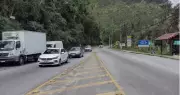 Mulher presa com 18 kg de drogas em ônibus na RJ-116 em Nova Friburgo