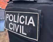 Mulher é presa em Porto Alegre por simular roubo de carro para receber seguro
