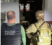 Operação prende médico suspeito de emitir atestados falsos para detentos em SC