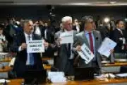Petistas ganham fôlego com áudio de Flávio Bolsonaro sobre Banco Master