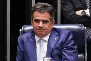 PF investiga compra de triplex de R$ 22 milhões por Ciro Nogueira antes de emenda master