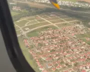 Piloto aborta pouso em Santa Maria por ventania e retorna a Porto Alegre